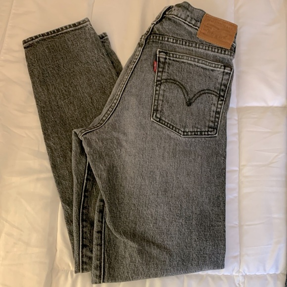 Levi’s premium wedgie grey size 25 - Picture 1 of 12